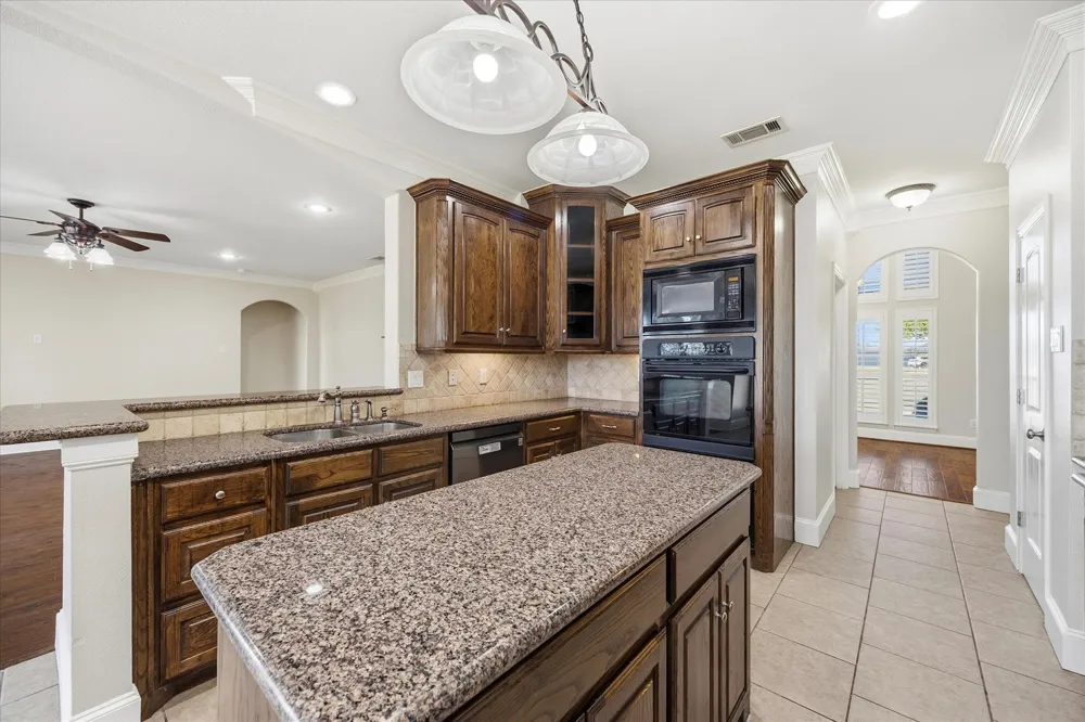 18176 Langford Lane Talty, TX 75126