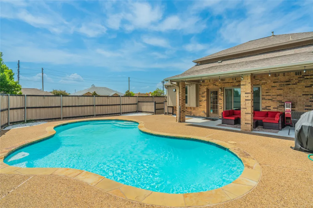 6802 Silver Lake Drive Rowlett, TX 75089