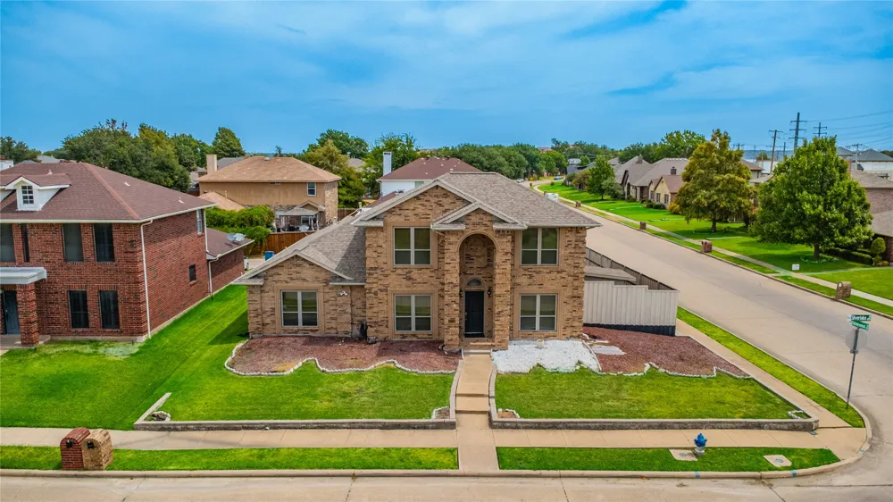 6802 Silver Lake Drive Rowlett, TX 75089