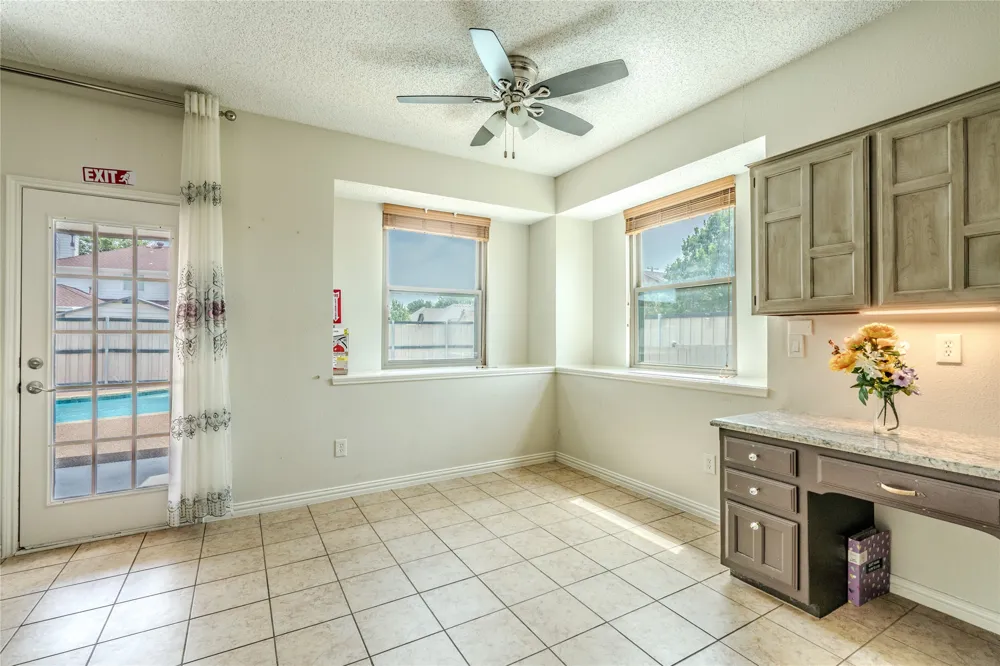 6802 Silver Lake Drive Rowlett, TX 75089
