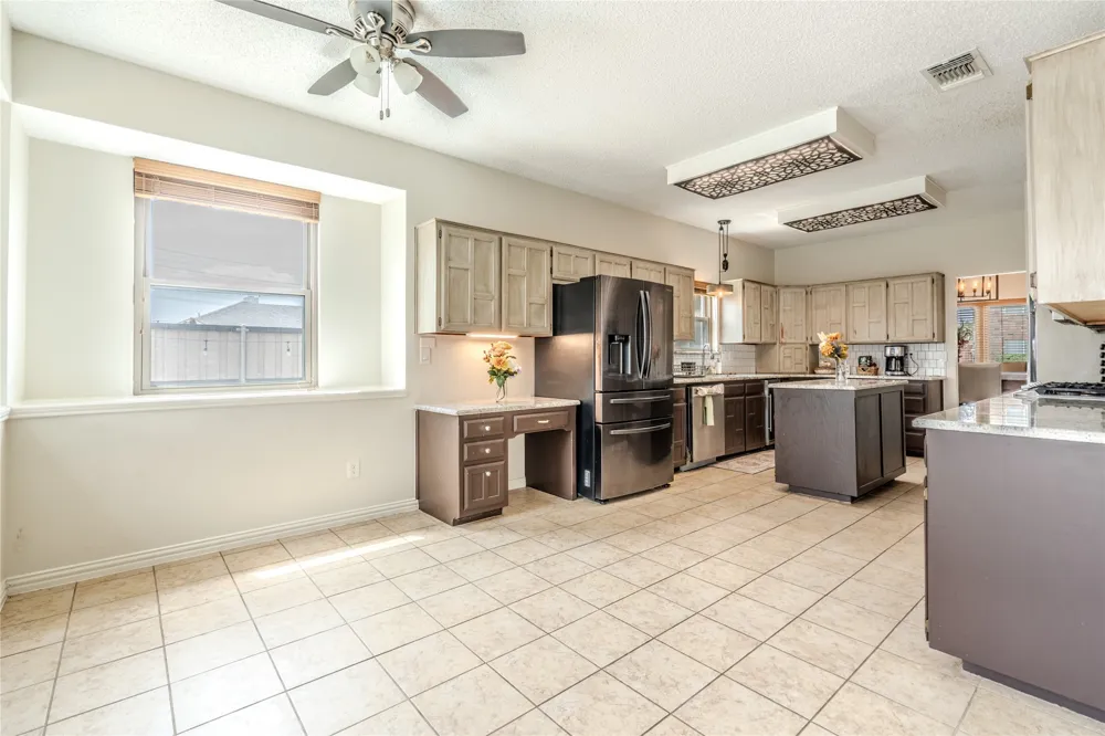 6802 Silver Lake Drive Rowlett, TX 75089