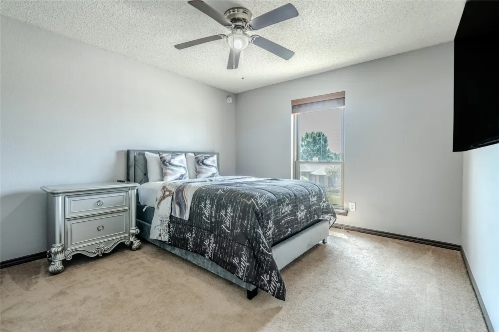 6802 Silver Lake Drive Rowlett, TX 75089