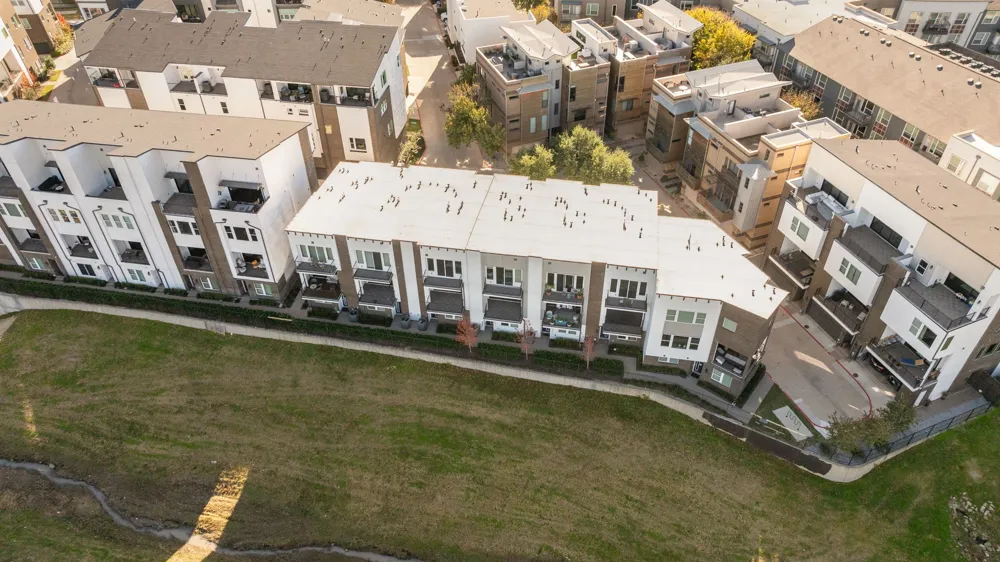 381 E Greenbriar Lane #1603 Dallas, TX 75203
