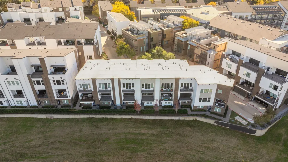 381 E Greenbriar Lane #1603 Dallas, TX 75203