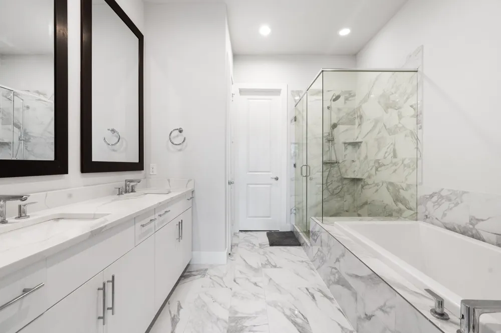 381 E Greenbriar Lane #1603 Dallas, TX 75203