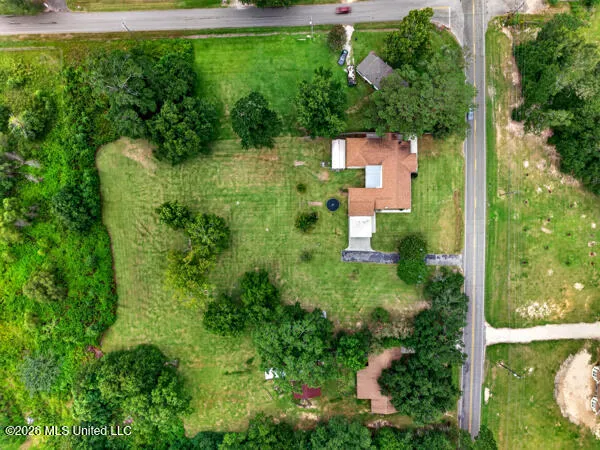 934 Ceasar Road Picayune, MS 39466