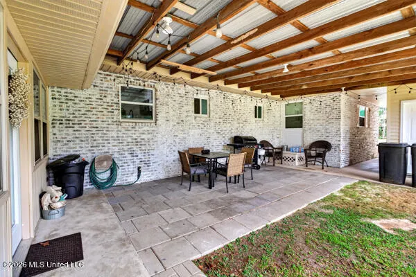 934 Ceasar Road Picayune, MS 39466