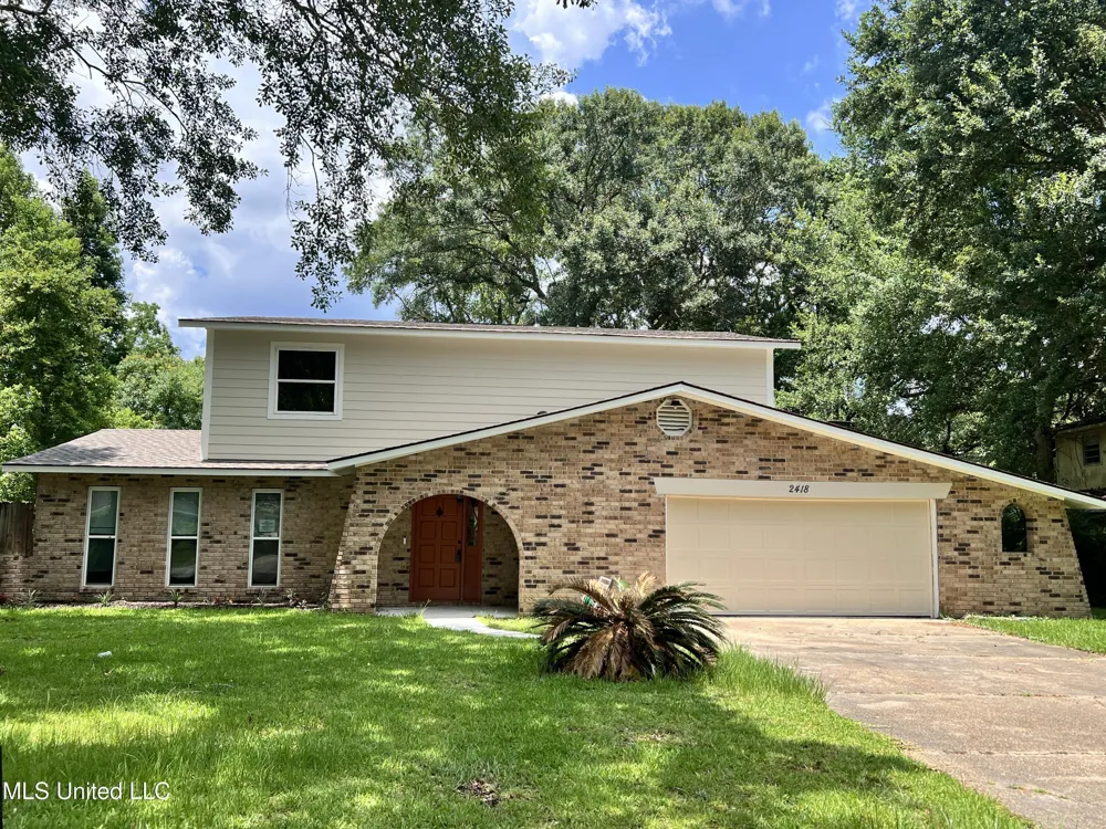 2418 Northridge Drive Gautier, MS 39553