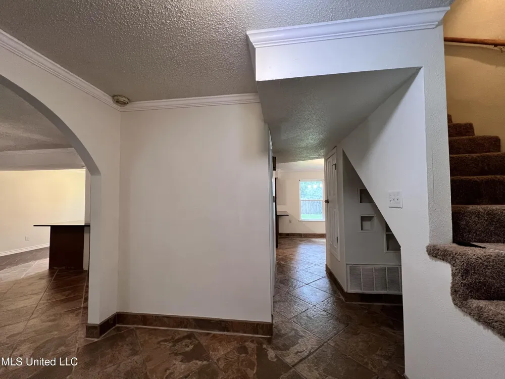 2418 Northridge Drive Gautier, MS 39553