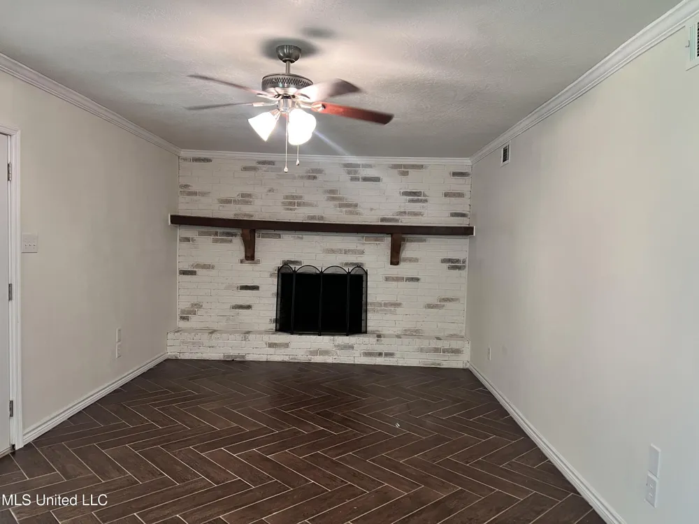 2418 Northridge Drive Gautier, MS 39553