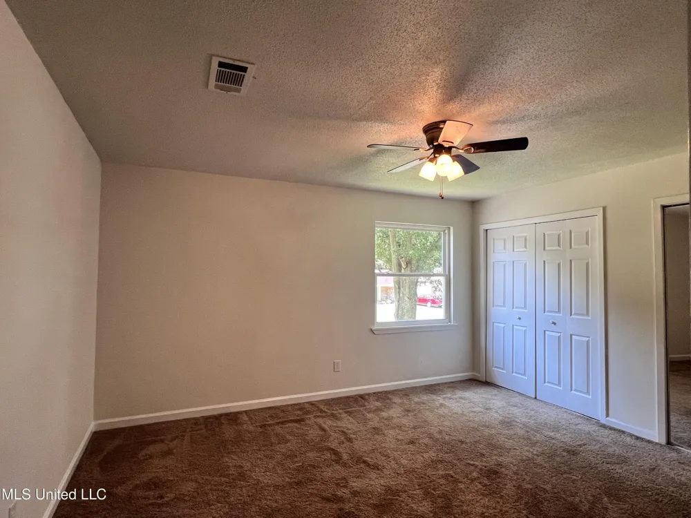 2418 Northridge Drive Gautier, MS 39553