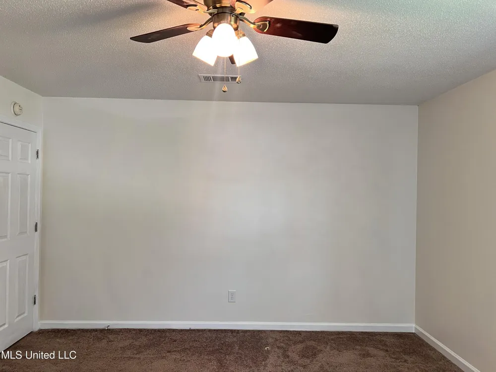 2418 Northridge Drive Gautier, MS 39553