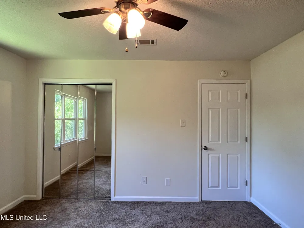 2418 Northridge Drive Gautier, MS 39553