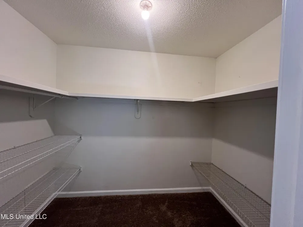 2418 Northridge Drive Gautier, MS 39553
