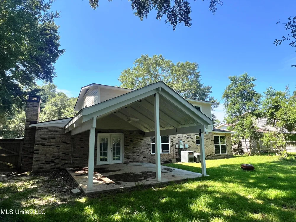2418 Northridge Drive Gautier, MS 39553
