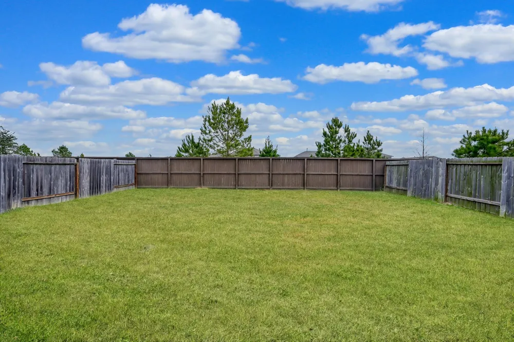 15127 Willow Tree Lane New Caney, TX 77357
