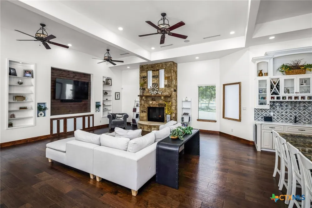 5723 Copper Forest New Braunfels, TX 78132