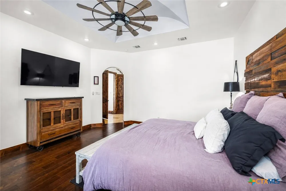 5723 Copper Forest New Braunfels, TX 78132
