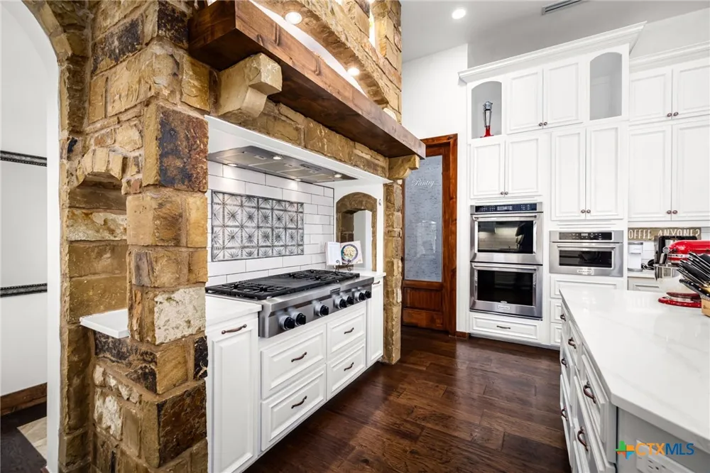 5723 Copper Forest New Braunfels, TX 78132