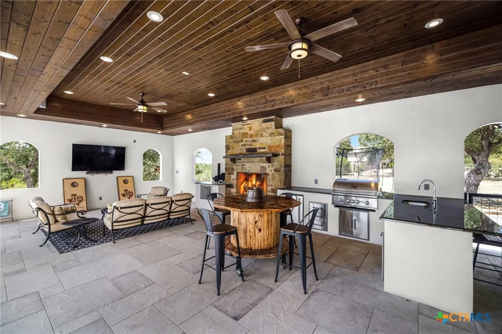 5723 Copper Forest New Braunfels, TX 78132