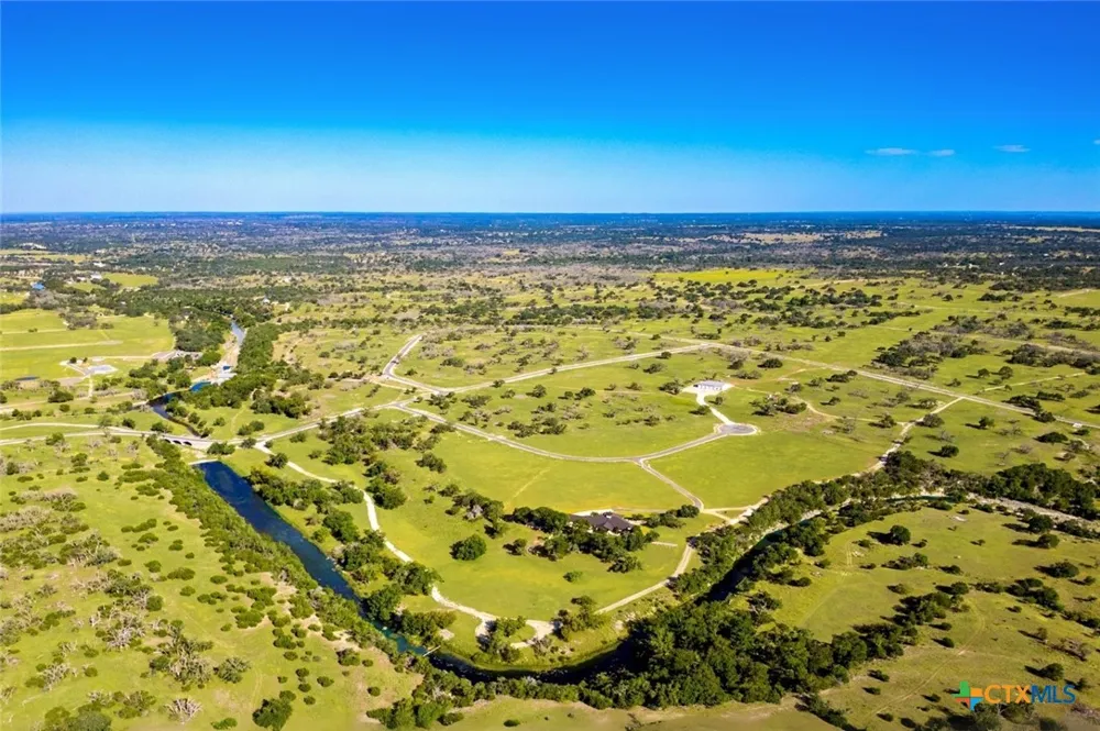 170 Goose Landing Way Harper, TX 78631