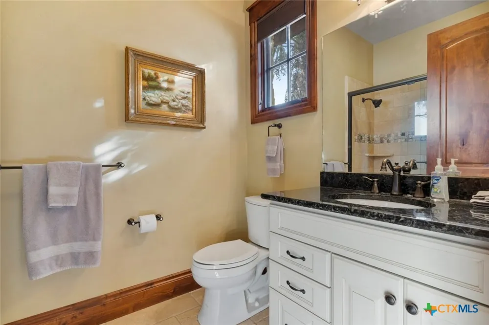 170 Goose Landing Way Harper, TX 78631