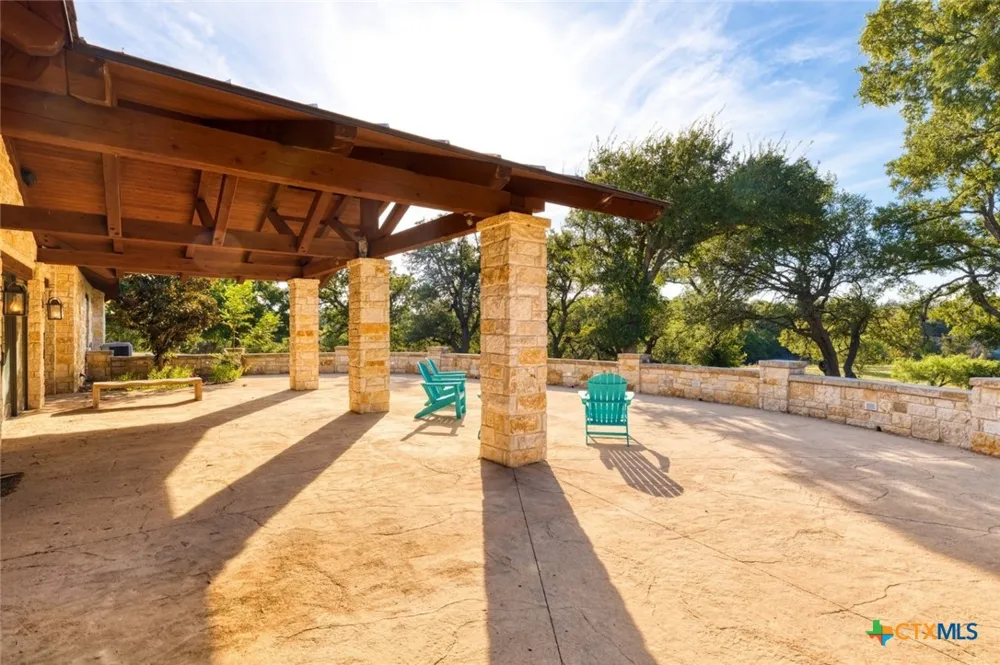170 Goose Landing Way Harper, TX 78631