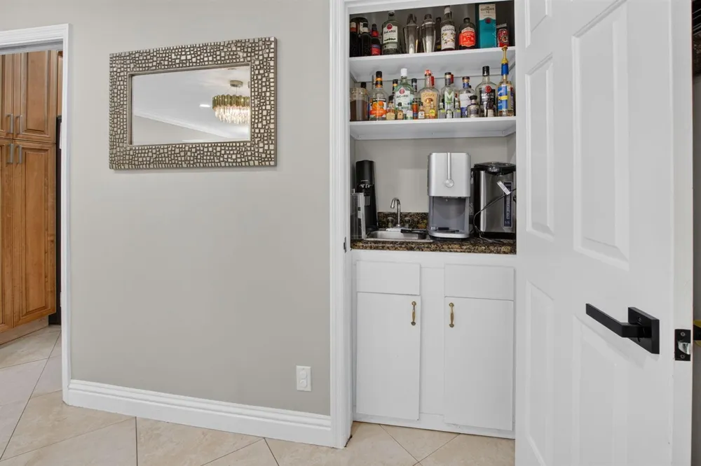 7658 SOLIMAR CIRCLE Boca Raton, FL 33433