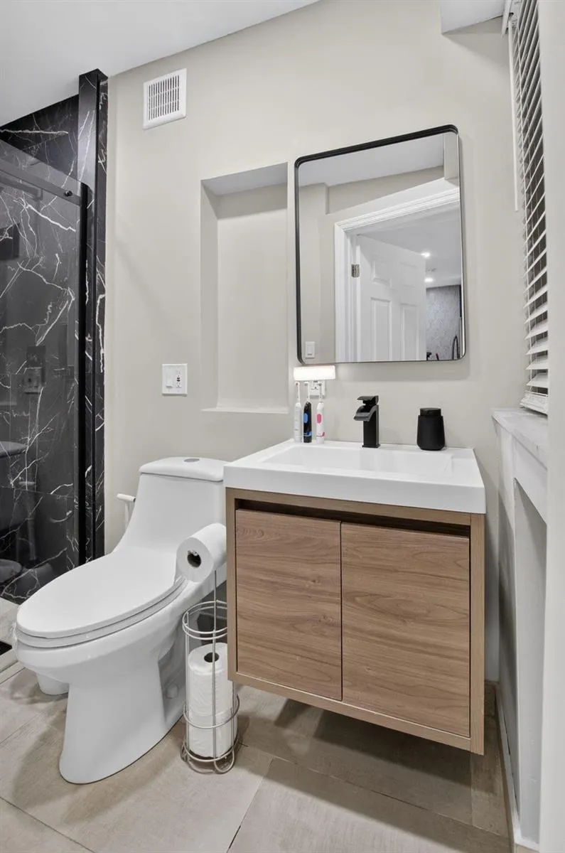 7658 SOLIMAR CIRCLE Boca Raton, FL 33433