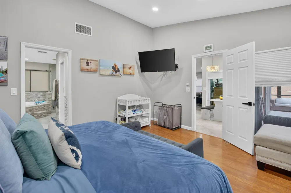 7658 SOLIMAR CIRCLE Boca Raton, FL 33433