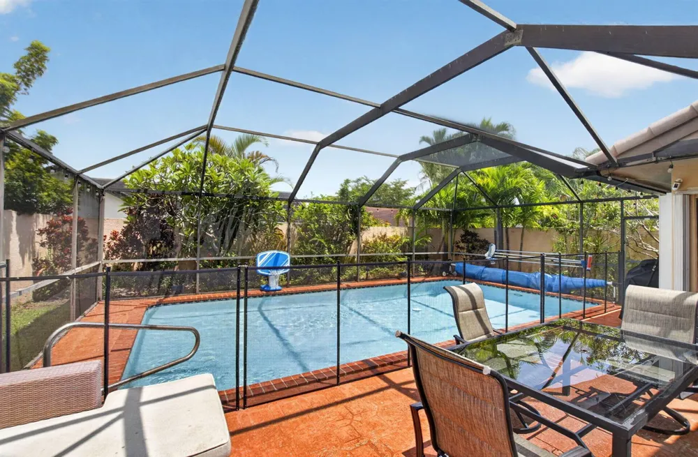 7658 SOLIMAR CIRCLE Boca Raton, FL 33433