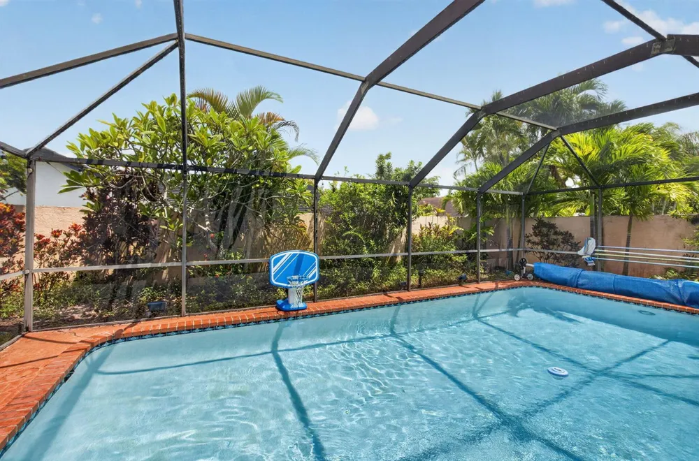 7658 SOLIMAR CIRCLE Boca Raton, FL 33433