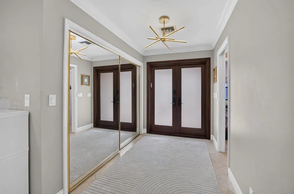 7658 SOLIMAR CIRCLE Boca Raton, FL 33433