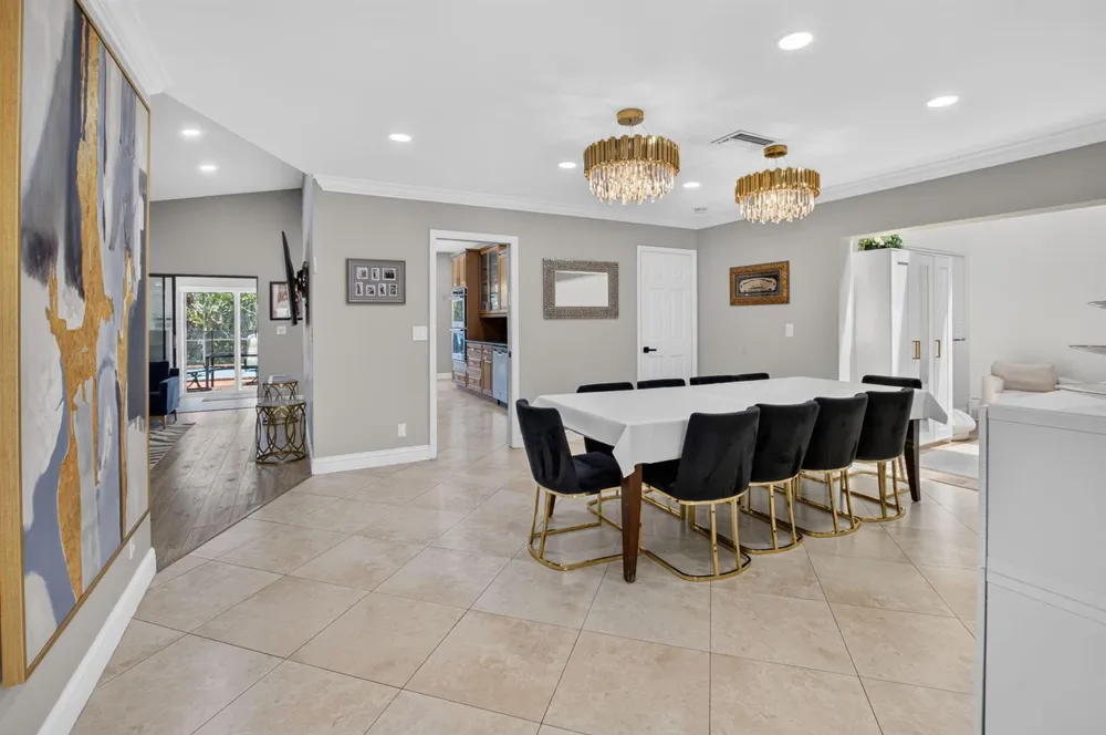 7658 SOLIMAR CIRCLE Boca Raton, FL 33433