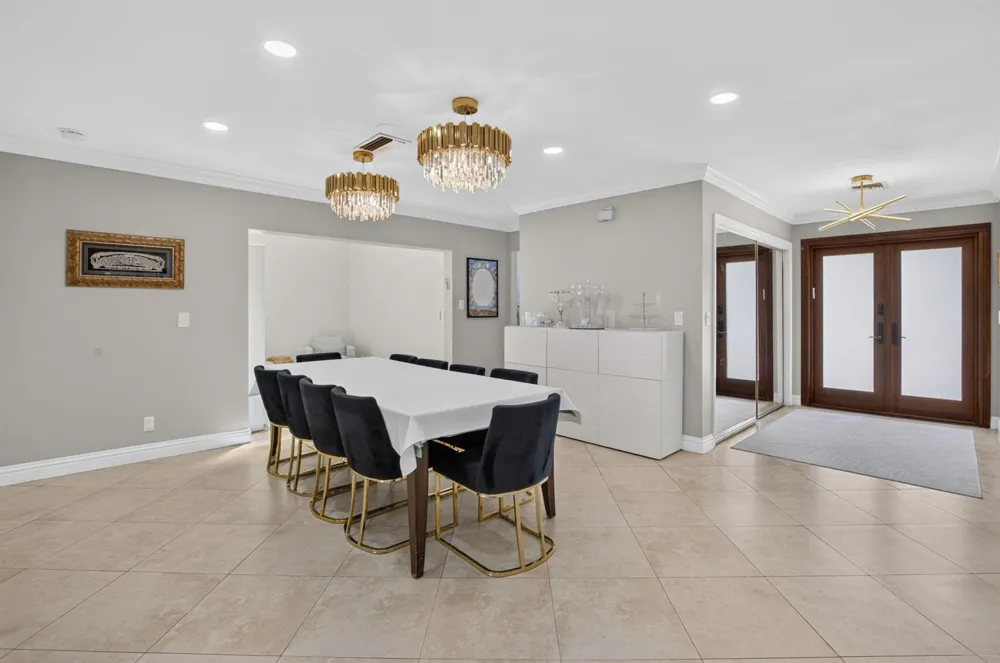 7658 SOLIMAR CIRCLE Boca Raton, FL 33433