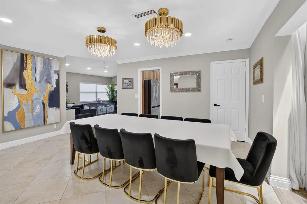 7658 SOLIMAR CIRCLE Boca Raton, FL 33433