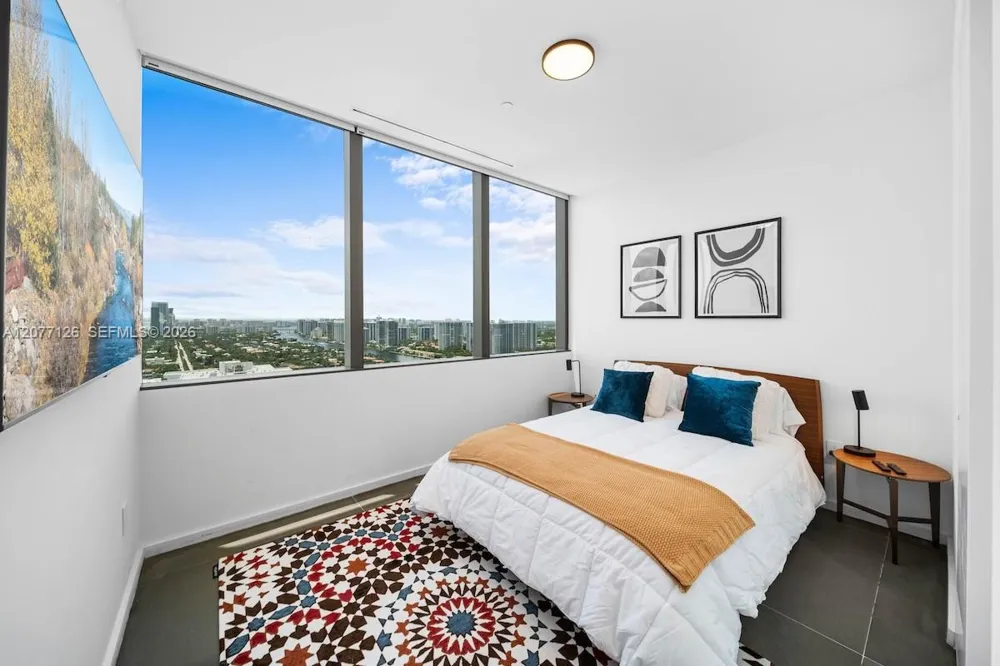 2000 S Ocean Dr #31B Hallandale Beach, FL 33009