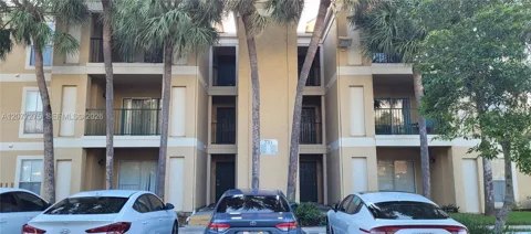 733 Riverside Dr #1220