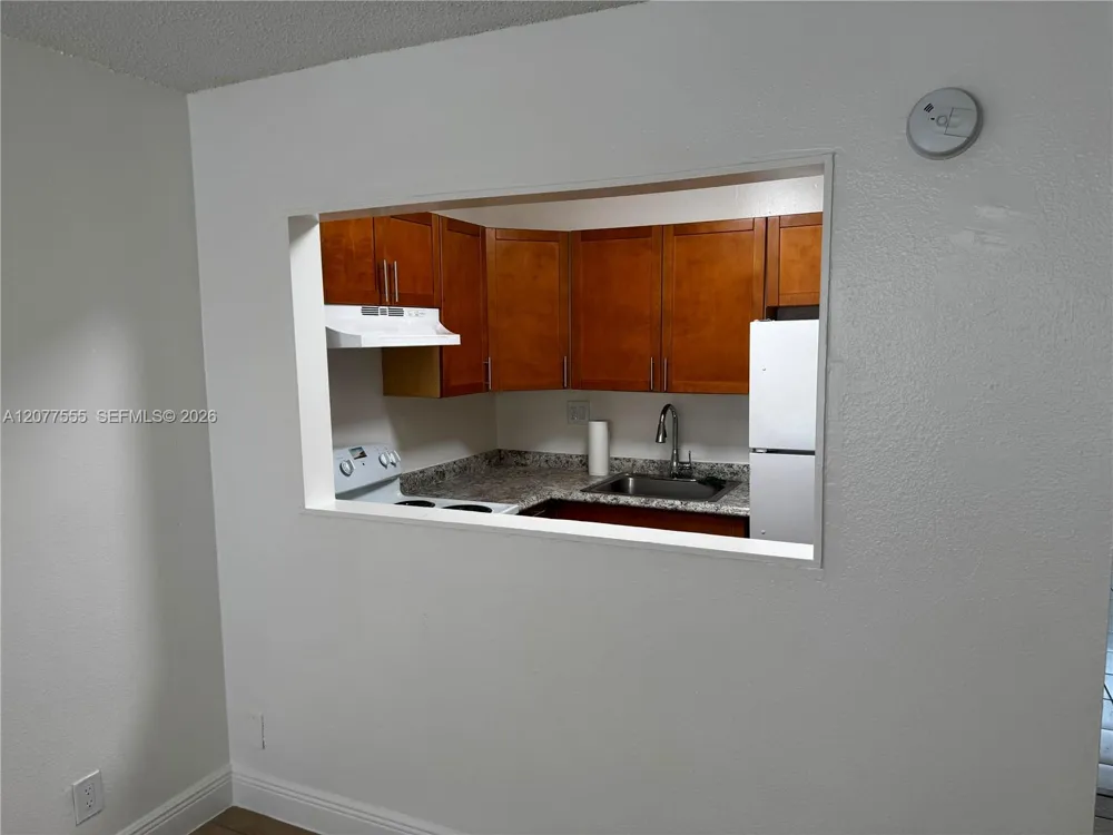 241 SE 9th Ave #203 Pompano Beach, FL 33060