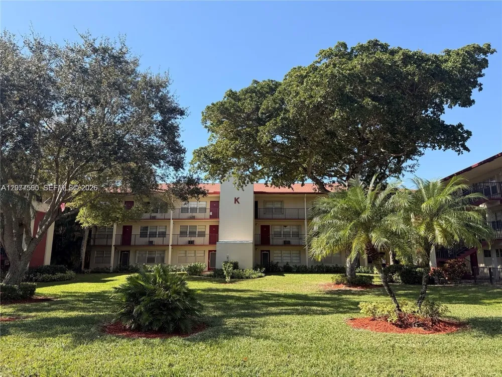 100 SW 132nd Way #310K Pembroke Pines, FL 33027