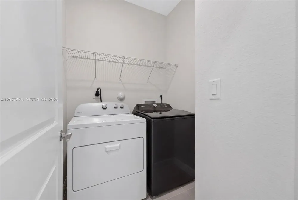 746 SE 14th St Homestead, FL 33034