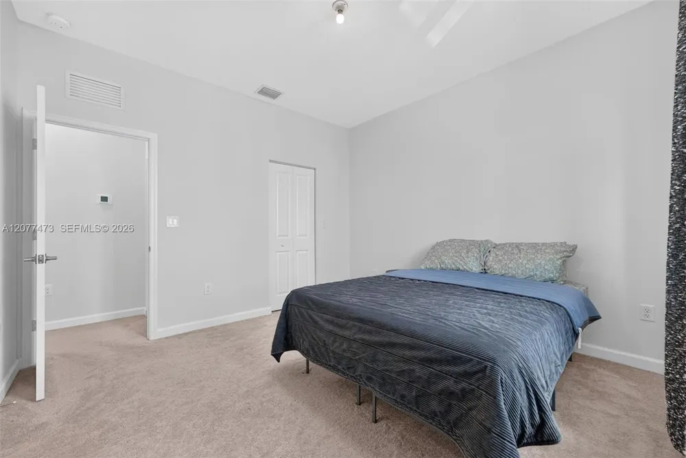 746 SE 14th St Homestead, FL 33034