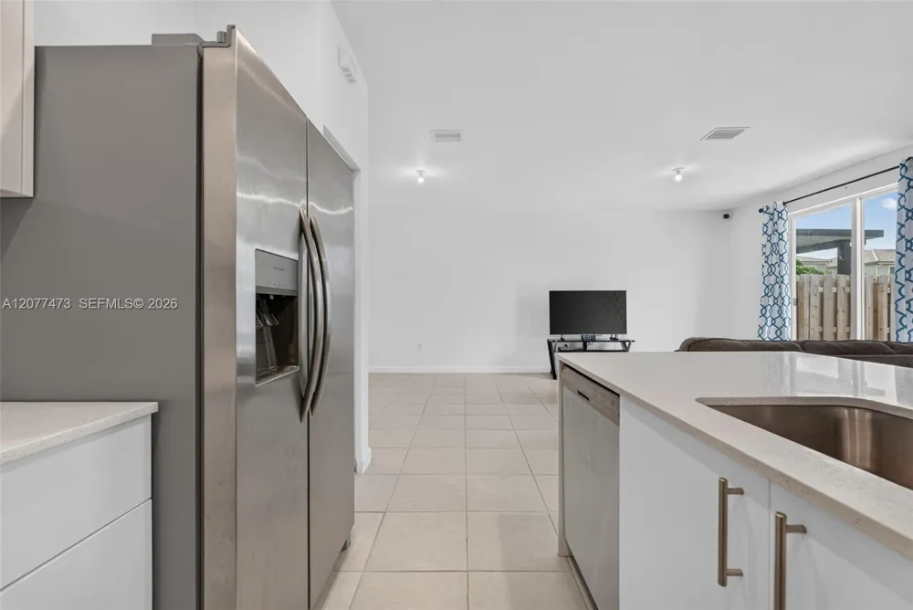 746 SE 14th St Homestead, FL 33034