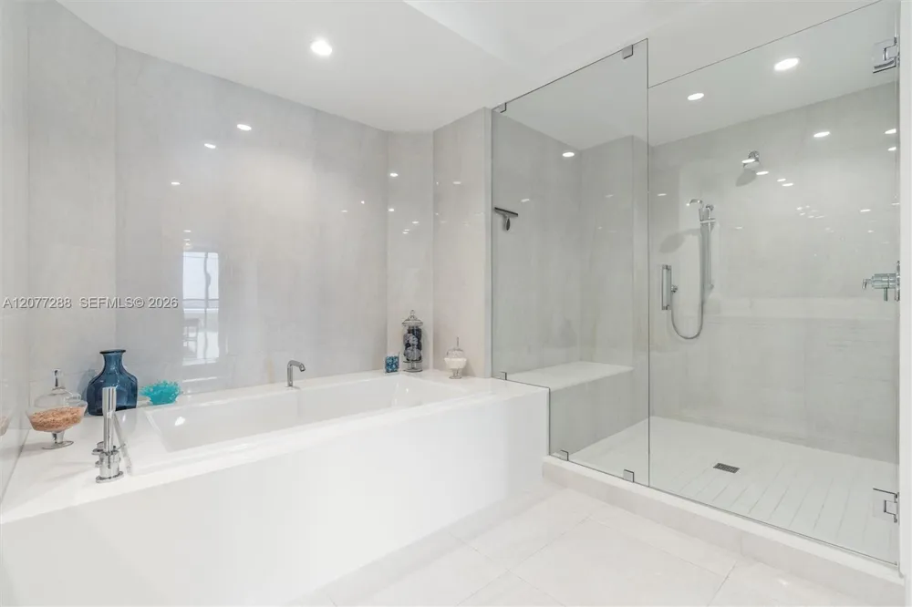 100 E Las Olas Blvd #4203 Fort Lauderdale, FL 33301