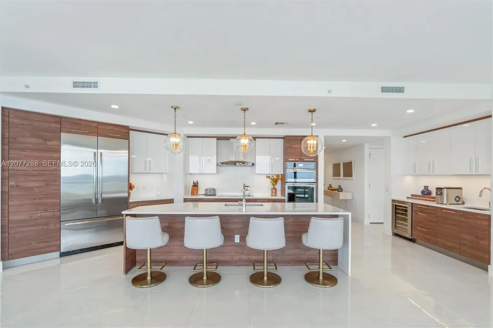 100 E Las Olas Blvd #4203 Fort Lauderdale, FL 33301