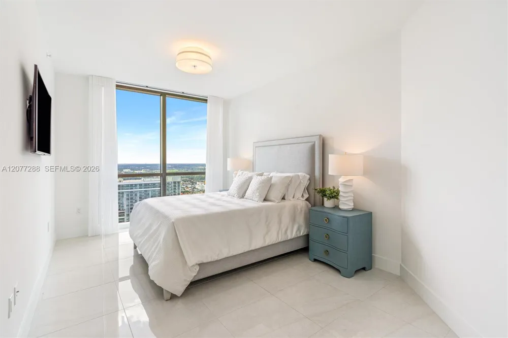 100 E Las Olas Blvd #4203 Fort Lauderdale, FL 33301