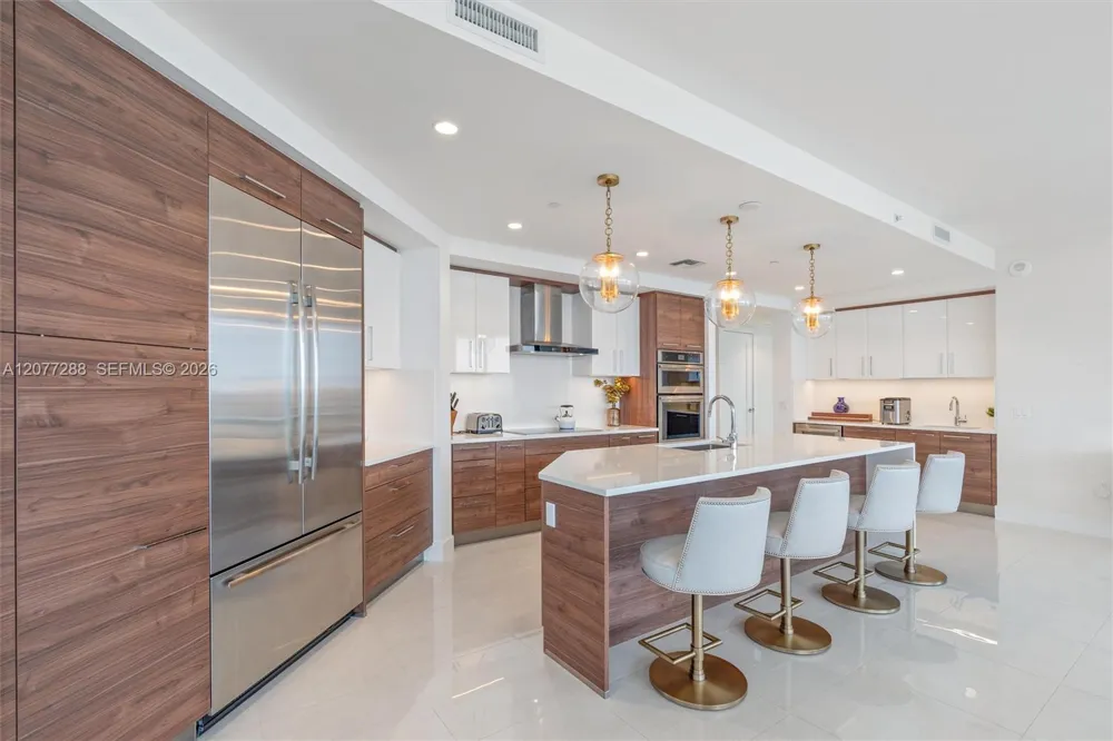 100 E Las Olas Blvd #4203 Fort Lauderdale, FL 33301