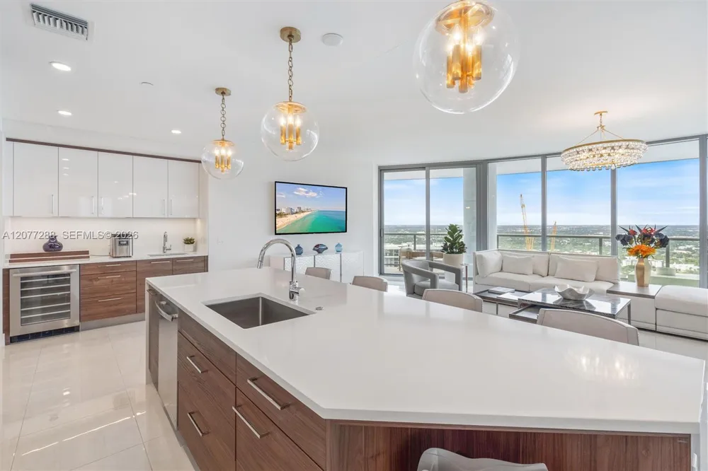 100 E Las Olas Blvd #4203 Fort Lauderdale, FL 33301