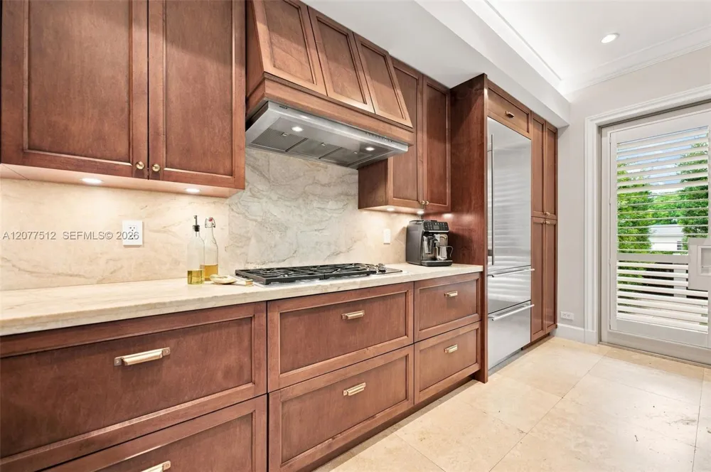 7541 SW 56th Ct #7541 Miami, FL 33143
