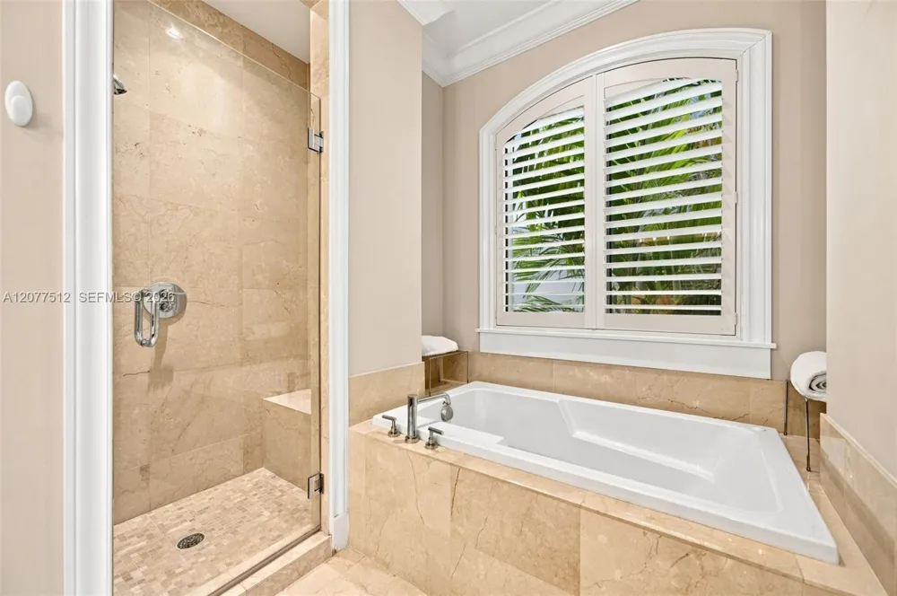 7541 SW 56th Ct #7541 Miami, FL 33143